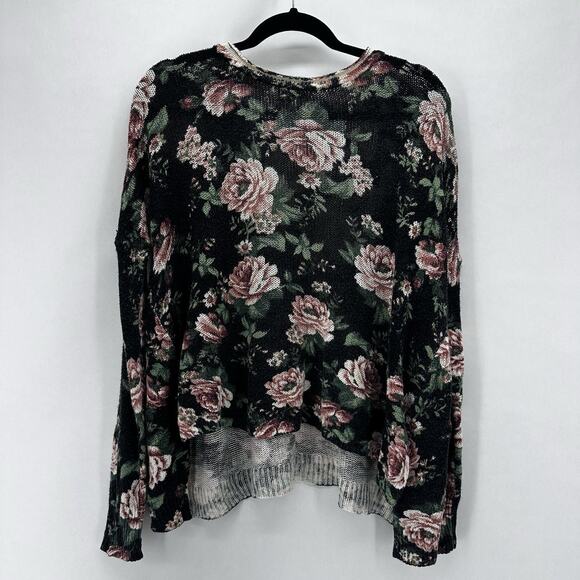 Show Me Your Mumu Bonfire Floral Sweater Size M Loose Knit Black Pink Romantic - Picture 12 of 12